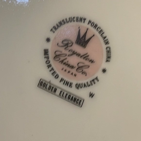 Royalton China Translucent Porcelain Golden Elegance Coffee Pot - Picture 9 of 9